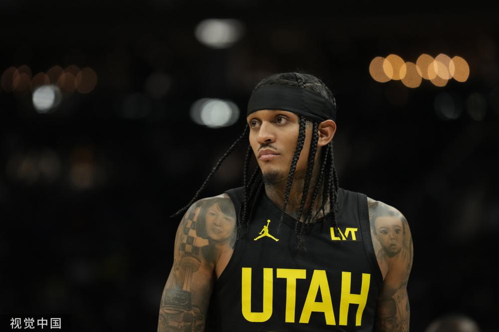 场取得了两 场取得了两