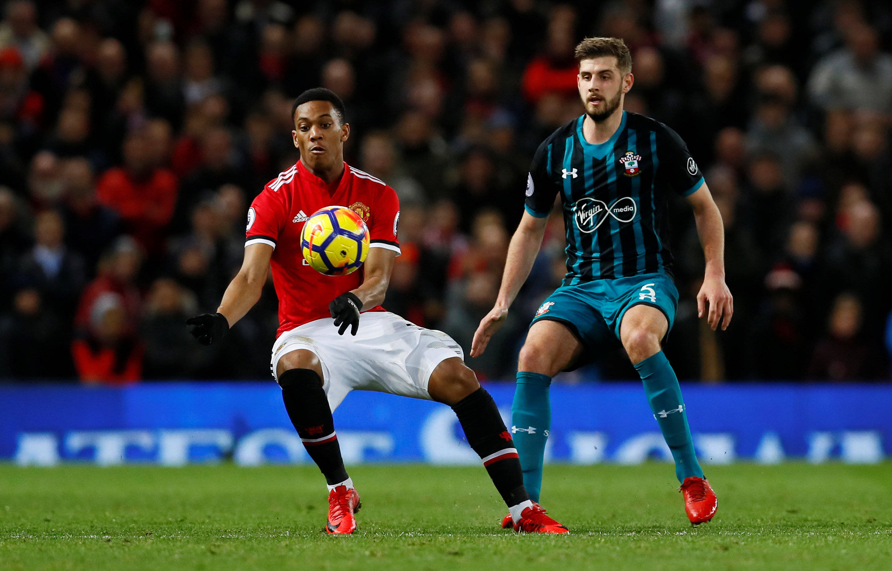 租借至拜仁 租借至拜仁