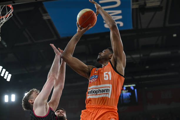 训布局来看 训布局来看